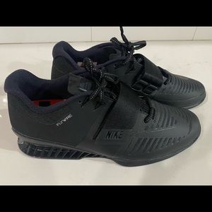 Nike Romaleos 3 ‘Triple Black’